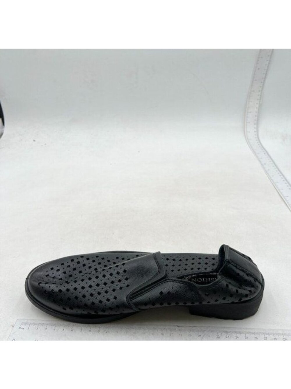 Men's Genuine Leather Loafer Shoes Slip On Soft Breathable Stitching Shoes Black